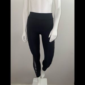 Lululemon Mesh Side Workout Pants